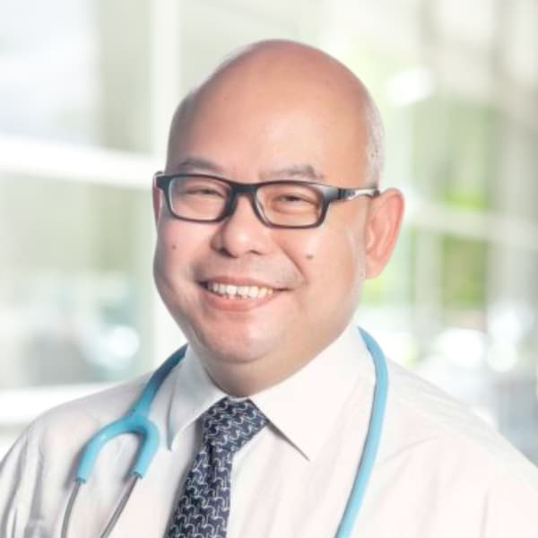 Dr Dex Khor graduated from University College London in 1999 and obtained Membership of the UK Royal College of Paediatrics and Child Health