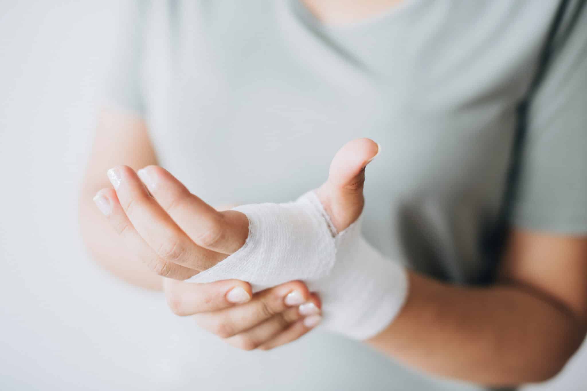 wound management, minor procedure, hand injury